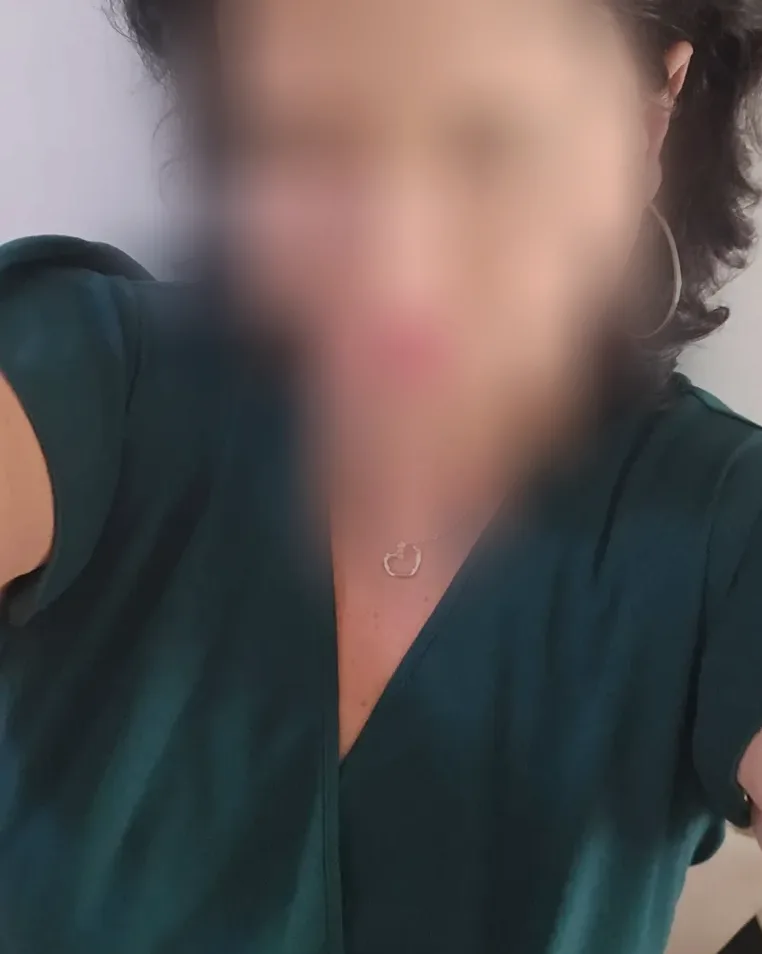 Emma, 38