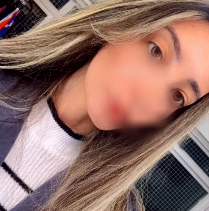 Erika, 20