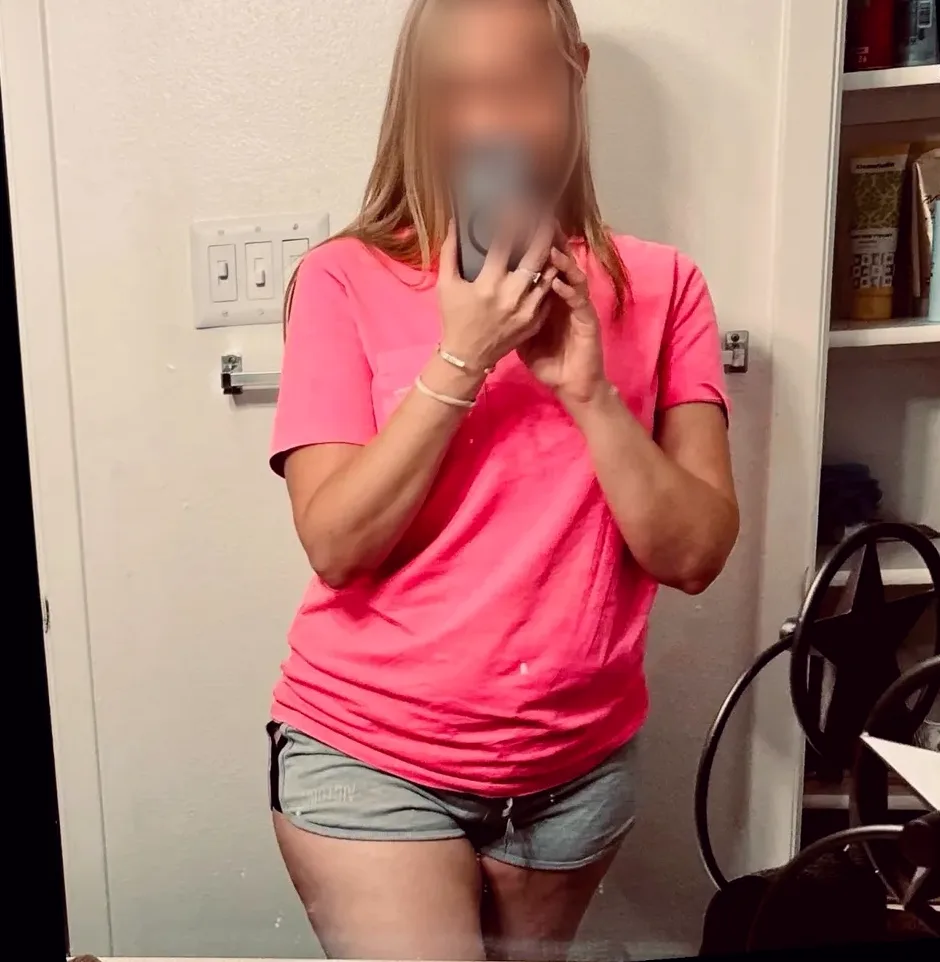 Ramóna, 28